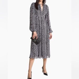 Michael Kors Black and White Long Sleeve Dress
